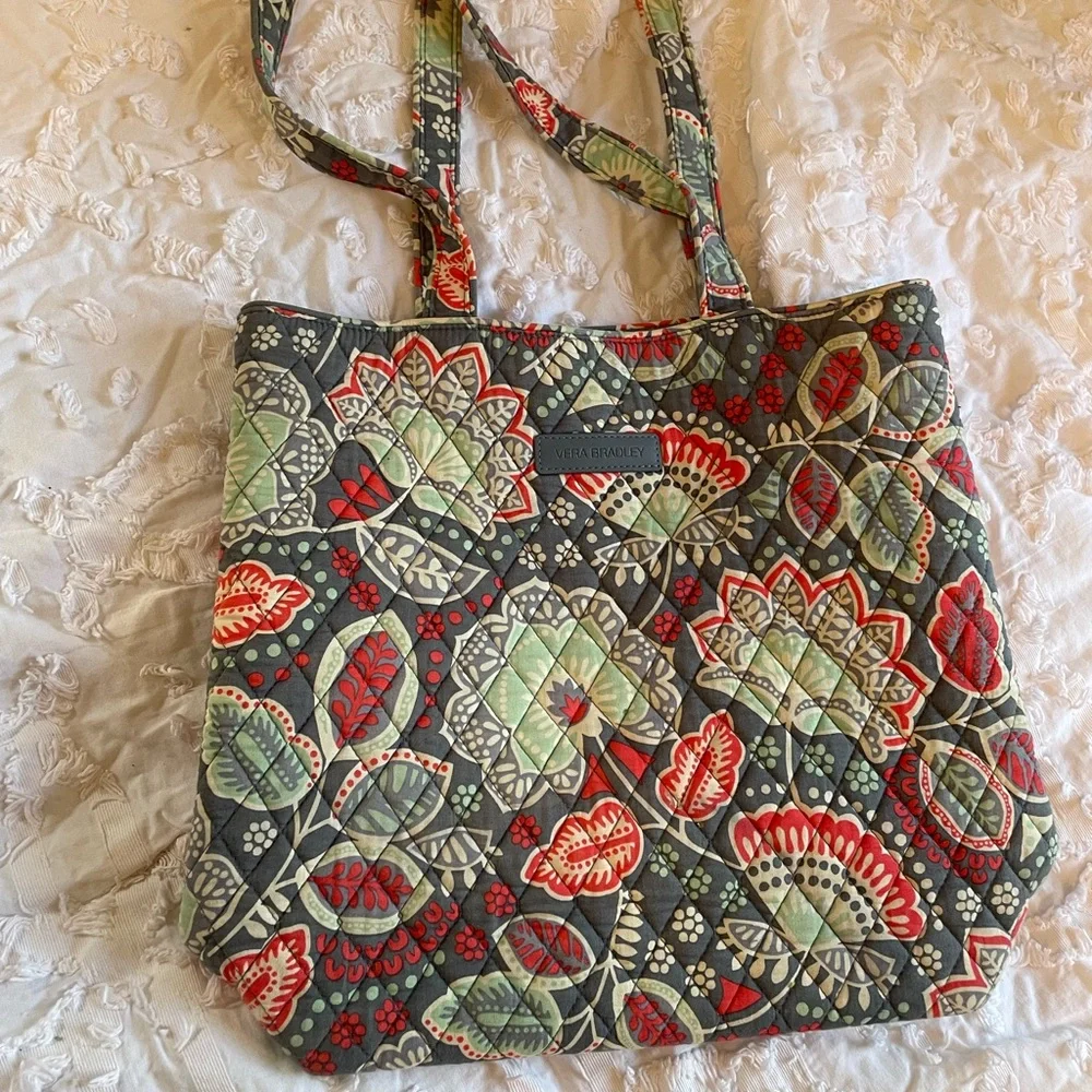 Vera Bradley bag Great Condition - Picture 7 of 8